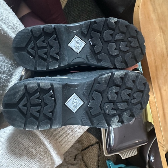Muck Boot Company Black Kid's Boots new with tags - Picture 4 of 7